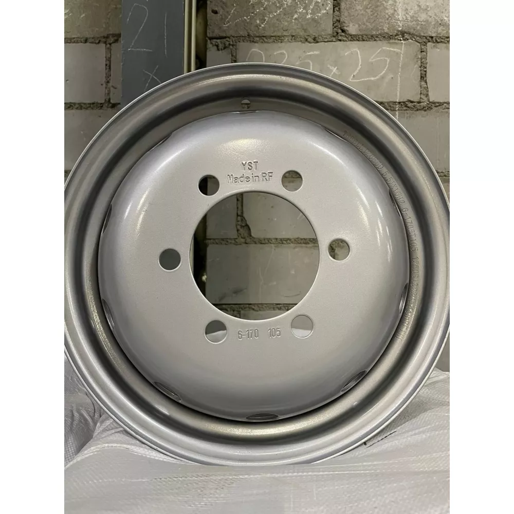 Диск 5,50х16  TREBL ET-105 PCD 6x170 D 130 в Верхотурье