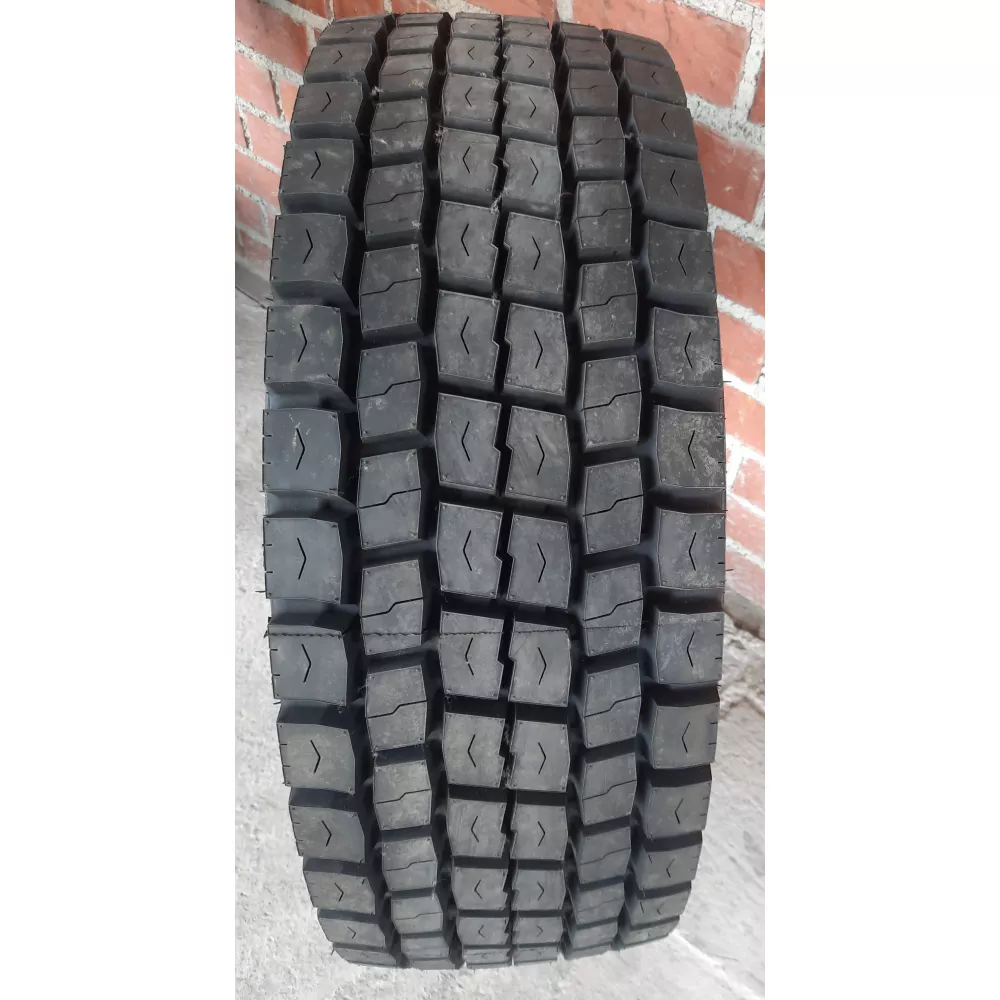 Грузовая шина 305/70 R19,5 Long March LM-329 18PR в Верхотурье