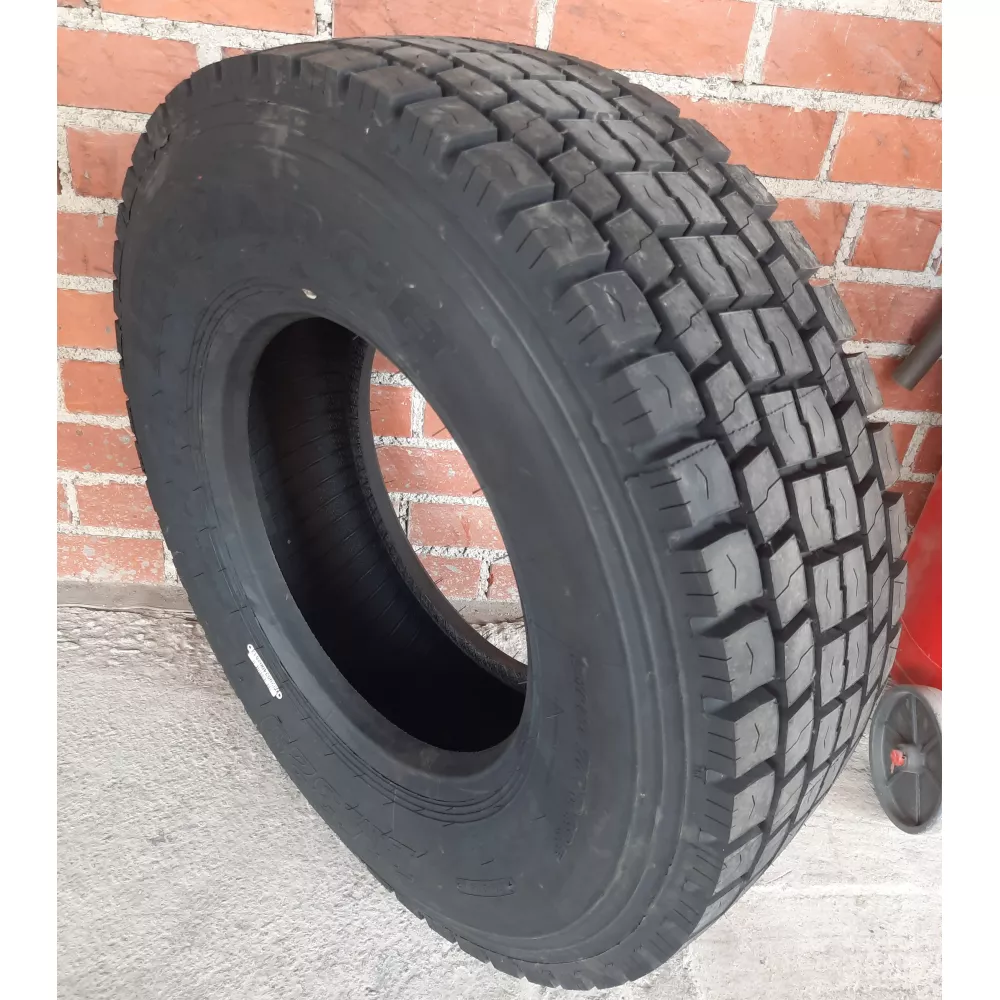 Грузовая шина 305/70 R19,5 Long March LM-329 18PR в Верхотурье